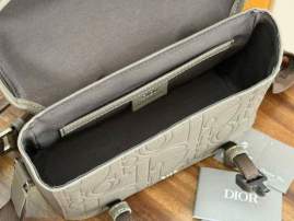 Picture of Dior Mens Bags _SKUfw239313563fw